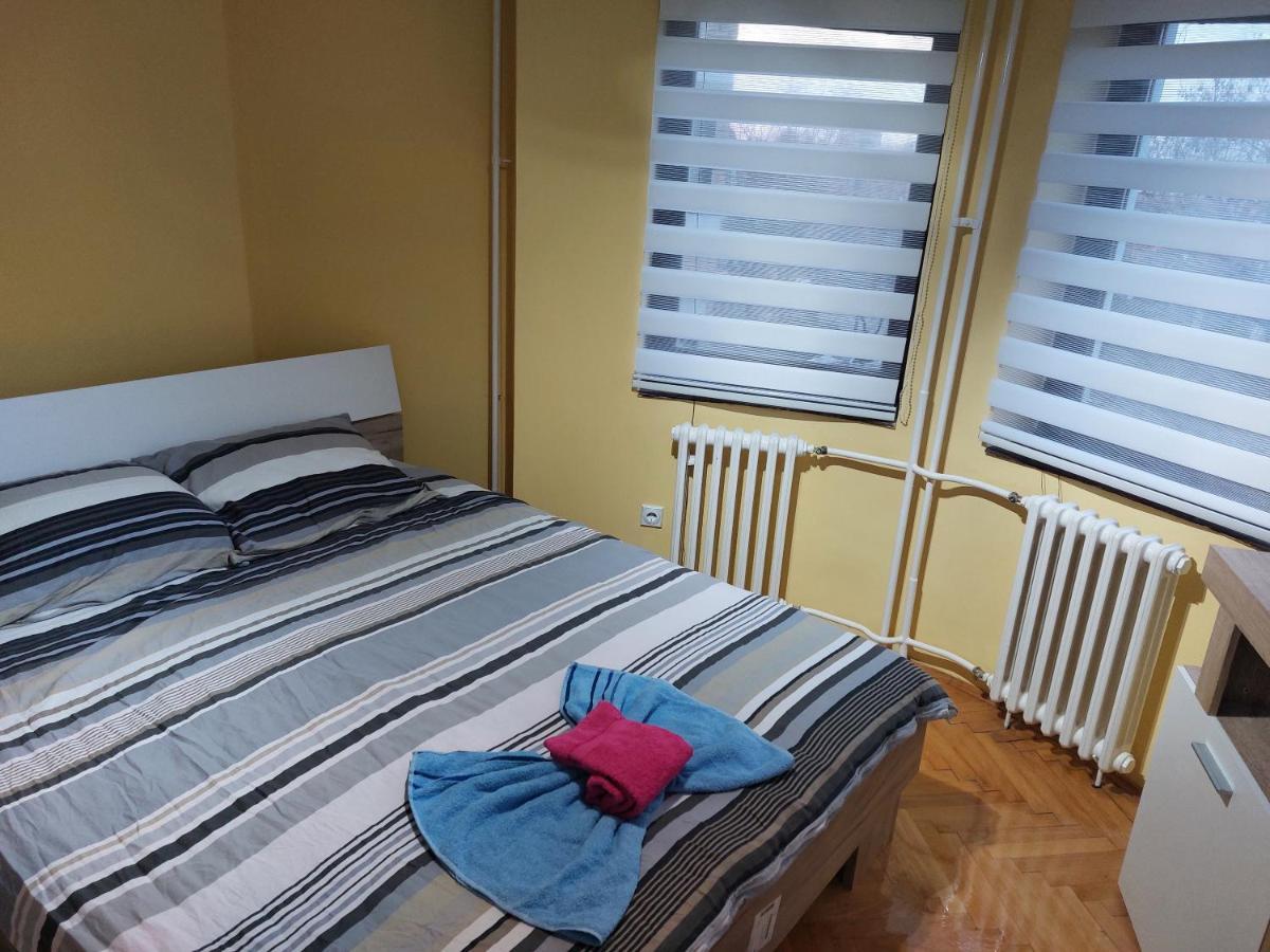 N&N Apartment Vrsac Zewnętrze zdjęcie