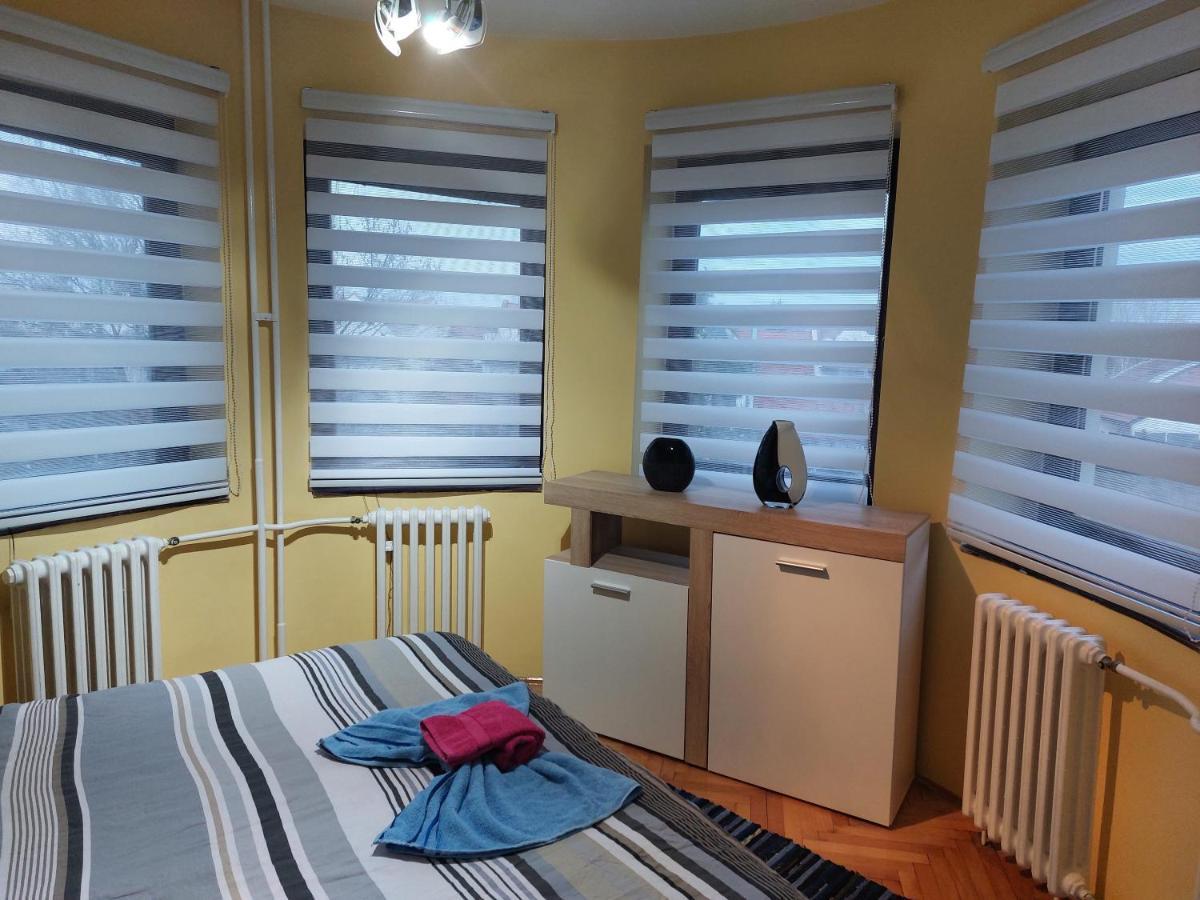 N&N Apartment Vrsac Zewnętrze zdjęcie