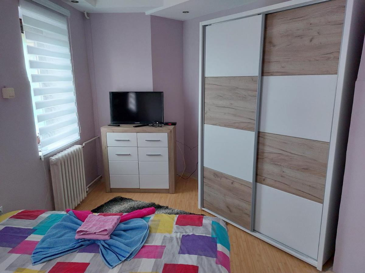 N&N Apartment Vrsac Zewnętrze zdjęcie